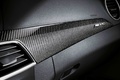 Mercedes C63 AMG Coupe rouge insert carbone tableau de bord