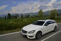 Mercedes CLS 63 AMG Shooting Brake blanc 3/4 avant gauche travelling 2