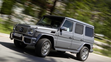 Mercedes G65 AMG gris mate 3/4 avant gauche travelling penché 2