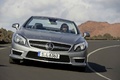 Mercedes SL63 AMG gris mate face avant penché