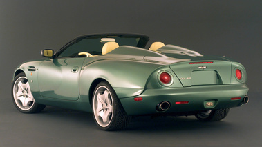 Aston Martin DB AR1 vert 3/4 arrière gauche