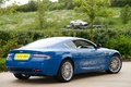 Aston Martin DB9 1M - bleue - 3/4 arrière droit 2