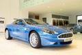 Aston Martin DB9 1M - bleue - 3/4 avant droit
