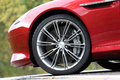 Aston Martin DB9 rouge jante