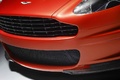 Aston Martin DBS Carbon Edition orange lame avant carbone