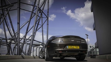 Aston Martin Rapide S gris 3/4 arrière gauche