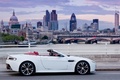 Aston Martin V12 Vantage Roadster blanc profil