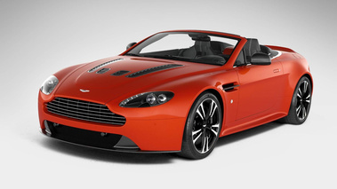 Aston Martin V12 Vantage Roadster - orange - 3/4 avant gauche