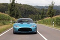 Aston Martin V12 Zagato bleu face avant travelling 2