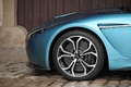 Aston Martin V12 Zagato bleu jante