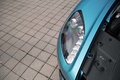 Aston Martin V12 Zagato bleu phare avant