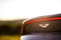 Aston Martin V8 Vantage anthracite logo coffre