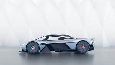 Aston Martin Valkyrie gris profil