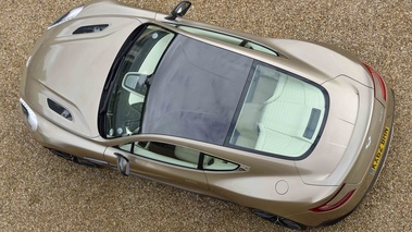 Aston Martin Vanquish beige vue du dessus