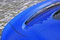 Aston Martin Vanquish bleu aileron