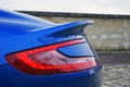Aston Martin Vanquish bleu feux arrière 2