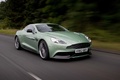 Aston Martin Vanquish vert 3/4 avant droit travelling