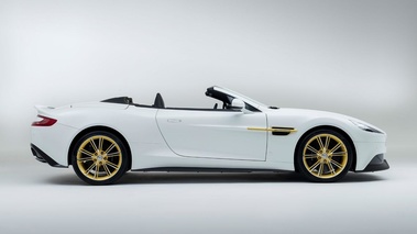 Aston Martin Vanquish Volante 60th AM Works - Blanche jantes jaunes - Profil droit