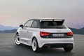 Audi A1 Quattro blanc 3/4 arrière gauche