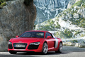 Audi R8 2013 - rouge - 3/4 avant gauche