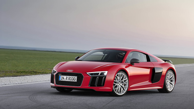 Audi R8 MY2015 V10 Plus rouge 3/4 avant gauche