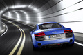Audi R8 V10 Plus bleu mate face arrière travelling penché