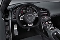 Audi R8 V10 Plus bleu mate tableau de bord