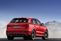 Audi RS Q3 rouge 3/4 arrière droit