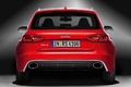 Audi RS4 Avant rouge face arrière