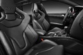 Audi RS4 Avant rouge sièges avant