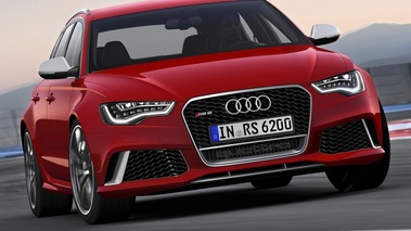 Audi RS6 Avant 2013 - rouge - 3/4 avant droit penché