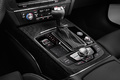 Audi RS6 Avant rouge console centrale