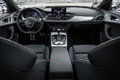 Audi RS6 Avant rouge tableau de bord
