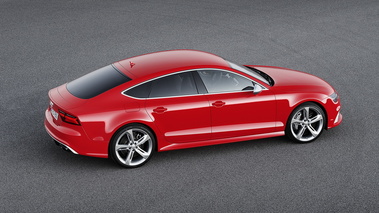 Audi RS7 2014 - rouge - profil droit