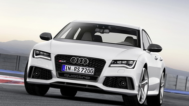 Audi RS7 Sportback - Blanche - 3/4 avant gauche