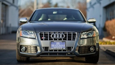 Audi S5 V8 USA Special Edition - Daytona Grey - face