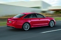 Audi S6 V8 rouge 3/4 arrière droit travelling 2