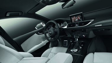 Audi S7 gris intérieur
