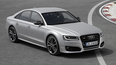 Audi S8 Plus - Grise - 3/4 avant droit