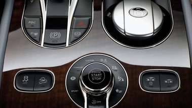 Bentley Bentayga - Bronze - Habitacle, commandes console centrale