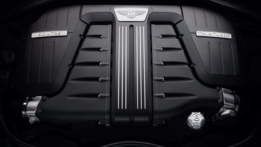 Bentley Continental GT Speed bleu moteur