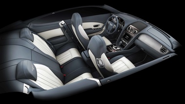 Bentley Continental GT V8 anthracite intérieur