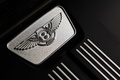 Bentley Continental GT V8 rouge logo moteur 3