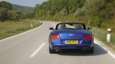 Bentley Continental GTC 2011 bleu 3/4 arrière droit travelling