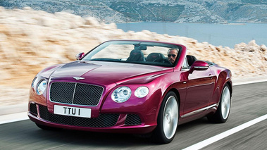 Bentley Continental GTC Speed - mauve - 3/4 avant gauche