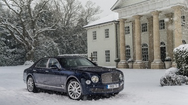 Bentley Mulsanne bleu 3/4 avant droit 4