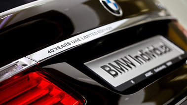BMW 750i UAE Limited Edition - détail arrière