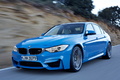 BMW M3 2014 - bleue - 3/4 avant gauche dynamique