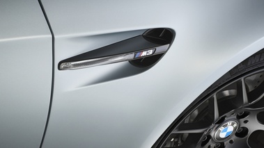 BMW M3 Competition Edition USA - Frozen Silver- écopes latérales