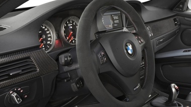 BMW M3 Competition Edition USA - Frozen Silver-  volant  et tableau de bord